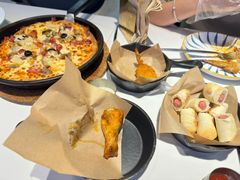 -必胜客(周浦万达店)