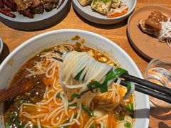 -SHAN山(前滩太古里店)