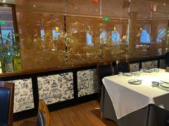 -八府香鸭·啫啫煲(华山路店)