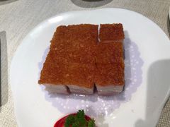 脆皮烧肉-御宝轩(益丰·外滩源店)
