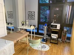 -蜗牛健身·私教馆(海珀香庭店)