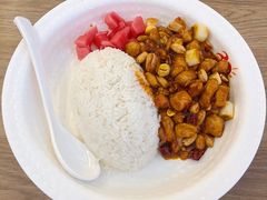 宫保鸡丁饭-阳阳中国饭(龙湖大兴天街)