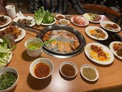 -汉丽轩韩式自助烤肉(大学城龙湖U城天街A馆店)