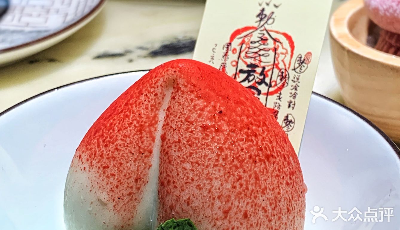 🔥鱼小妖火爆上新｜“一帅六将”带你体验“新国潮”民间意境美食
