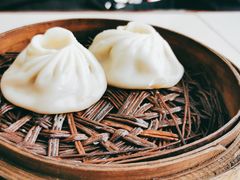 虾肉小笼-老西白点心店