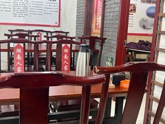 -湖南人家湘菜馆(镇江路店)