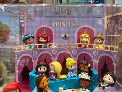 -泡泡玛特POPMART(蓝色港湾店)