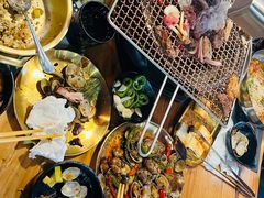 -合易泓烤肉·海肠捞饭(火车站店)