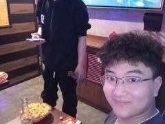 -唱吧麦颂KTV(西单华威潮铺街店)