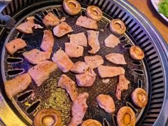 -豚豚猪村烤肉·韩国烤肉(总店)