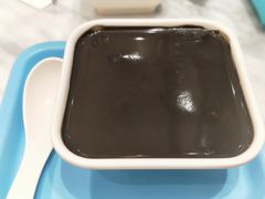生磨芝麻糊汤丸(热)-满记甜品(湖滨店)