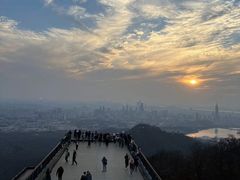 -紫金山山顶公园