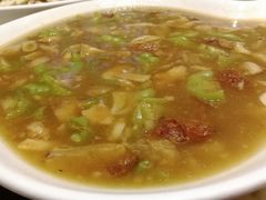 -蔼若春.传承三十年云南菜(金碧公园店)