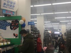 -迪卡侬(西华店)