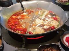 -湊湊火锅·茶憩(南京万象天地店)