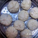 熬豆沙,都是我亲力亲为,豆沙里添加了炼乳,口感更香滑