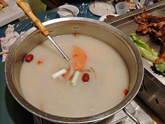 -侠舍·江湖烤全羊·大排档(沌口总店)