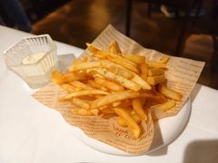 -LESCEDARS Brasserie Bistro香柏树