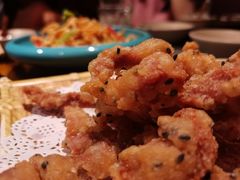 -老牌坊云南鱼豆花火锅(哈西万达店)