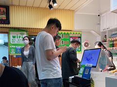 -晓宇盒饭(民安街店)