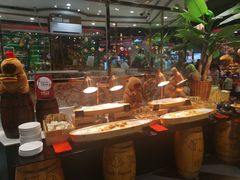 -四海一家自助餐(益田假日广场店)