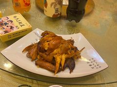 -鹤乡东北菜(崮山路店)
