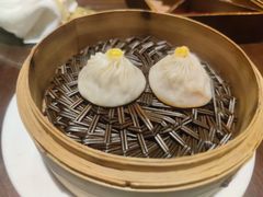 活拆蟹黄小笼包-成隆行·蟹王府(九江路店)