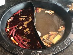椒王特色鸳鸯锅-椒王火锅(厚街万达店)