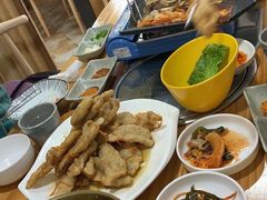 -24 新村雪浓汤(长白山烤肉店)