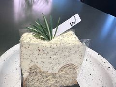 -W COLLECTIVE  DESSERT SHOP
