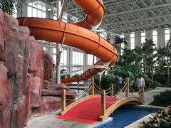 -中家鑫园温泉酒店鑫悦汤泉