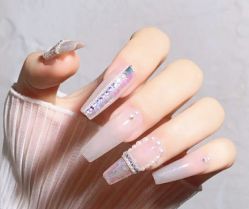 -悦指间美甲美睫