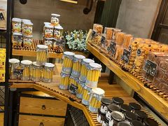 面包甜点陈列柜-FASHION BAKERY法森贝克(新德路店)