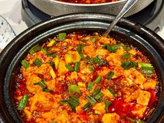 -万重锦·人文川菜馆(骡马市店)