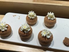 -金马门国际美食百汇(珞喻路店)