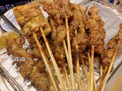 -烤满分·东北烧烤(首经贸店)