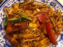 -何太太馄饨面铺(大浒东苑店)