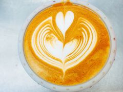 燕麦拿铁-Manner Coffee(IFS一楼店)