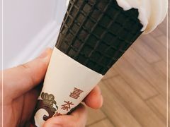 -喜茶(上海奉贤宝龙店)