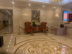 -维也纳酒店(苏州东方之门金鸡湖店)