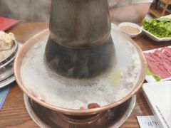 -楼外楼大刀肉传统火锅居(博学路店)