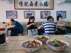 -陈记卤煮小肠
