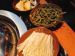 -锅来乐地锅鸡(安亭店)