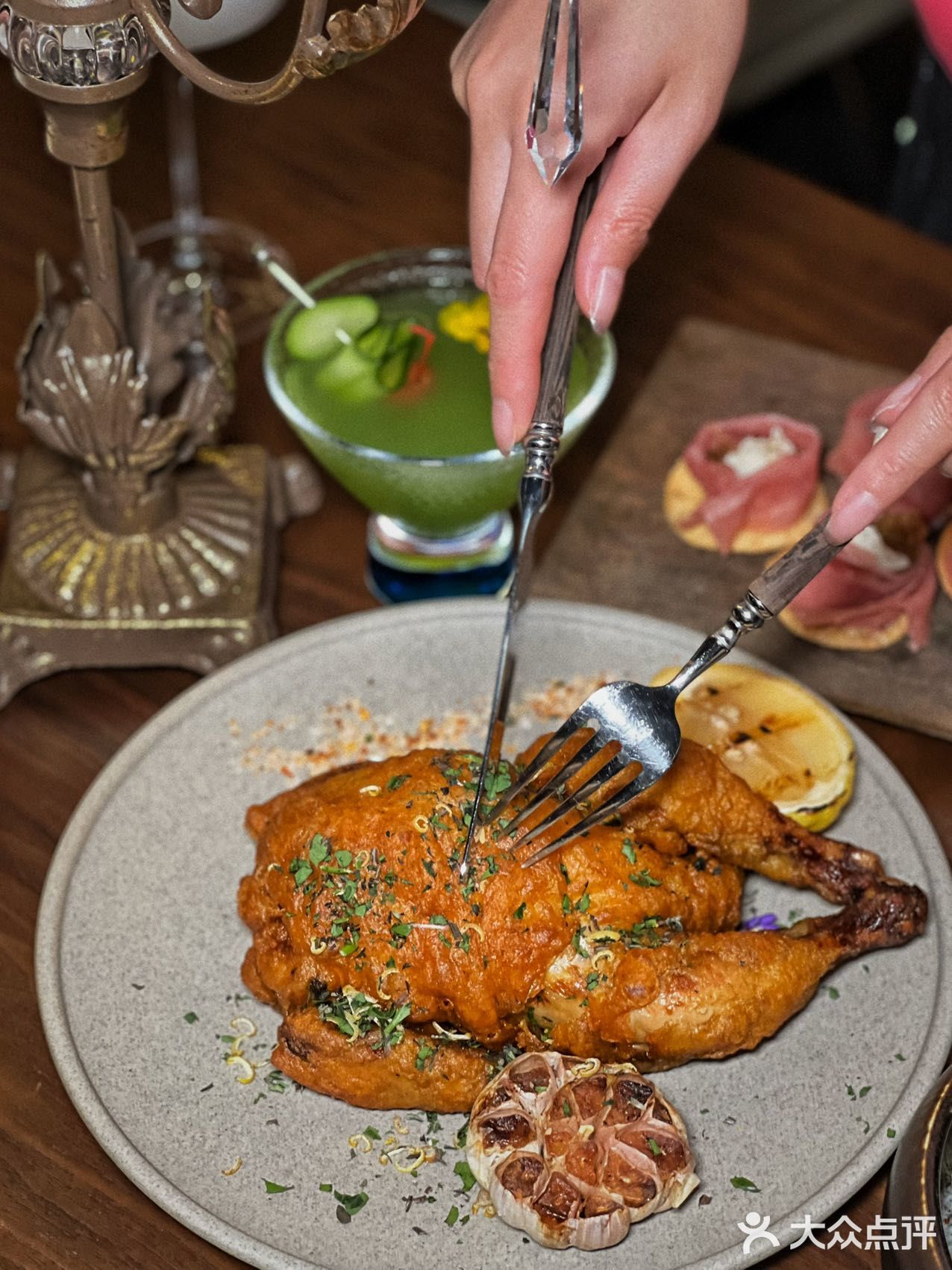 节日去哪儿？满满仪式感，从À Table开始🔛