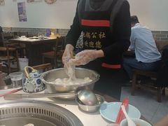 -地锅公社·现炒地锅鸡·地锅鱼·夜宵(罗锦路店)