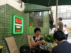-兰芳园手打柠檬茶(下沙奥特莱斯店)