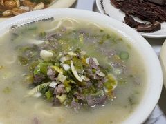 -何永光123鲜牛肉馆(1号店)