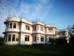 -伏尔加庄园米尼阿久尔餐厅