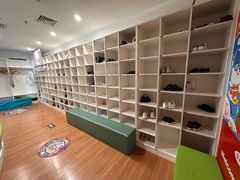 -乐融婴幼儿成长中心(四季青校区)