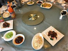 -御花园·粤菜·海鲜火锅(中山公园店)